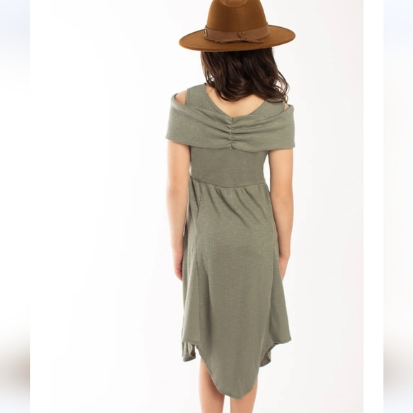 Mommy and me Matching Medora Dress in Agave - Picture 2 of 5